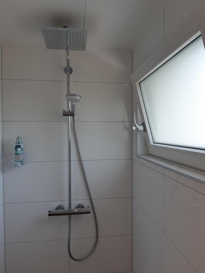 Nieuwe Beachbungalow Aan Ijsselmeer 39 24 Four Seasons ليمير المظهر الخارجي الصورة