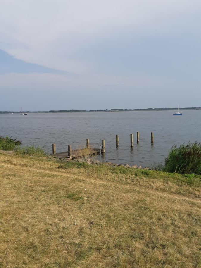 Nieuwe Beachbungalow Aan Ijsselmeer 39 24 Four Seasons ليمير المظهر الخارجي الصورة