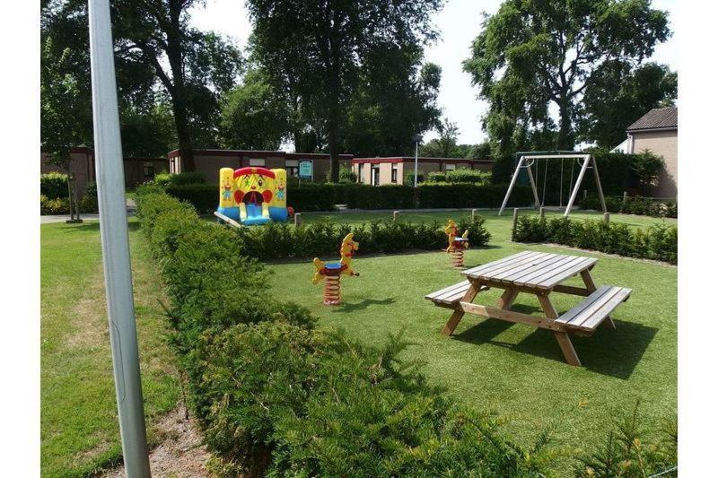 Nieuwe Beachbungalow Aan Ijsselmeer 39 24 Four Seasons ليمير المظهر الخارجي الصورة